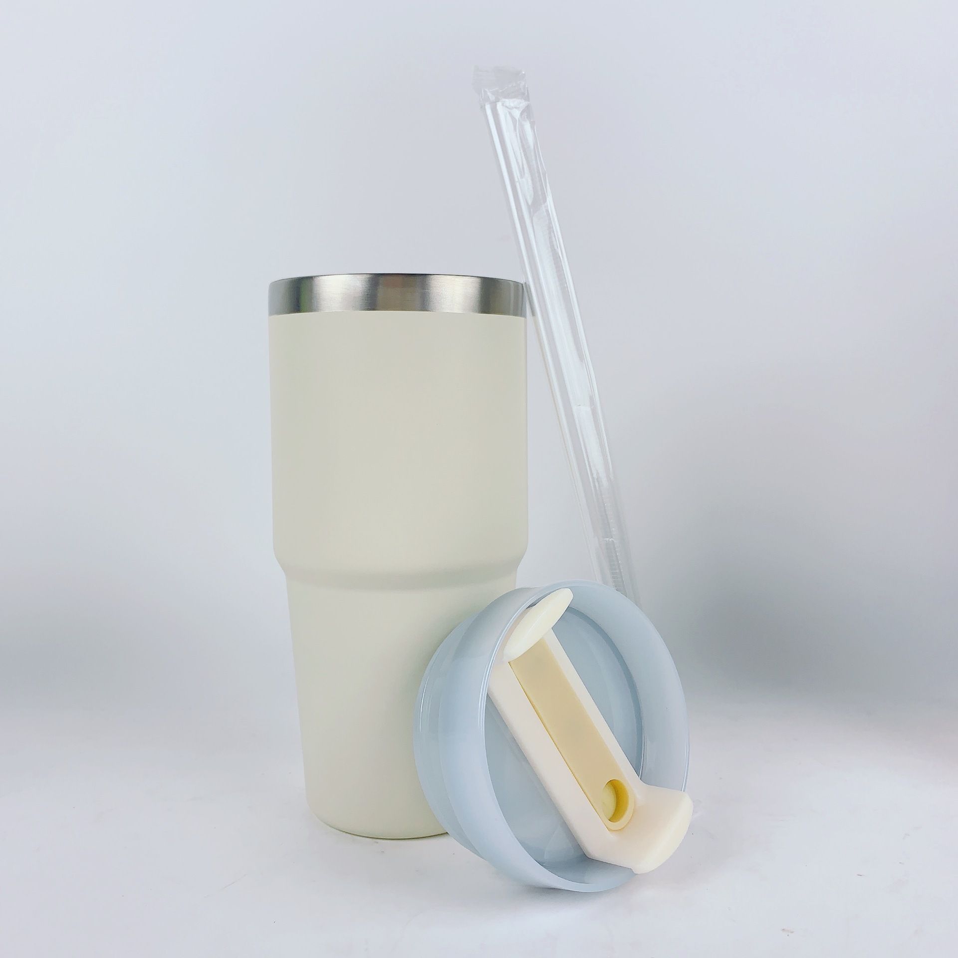 14oz tumbler with straw