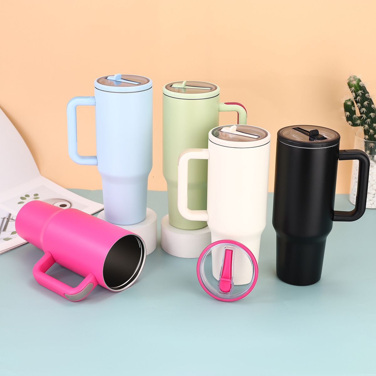 40oz Leak-Proof Tumbler with Handle and Foldable Straw